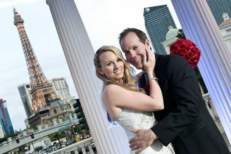 Plan Your Las Vegas Wedding At Chapel Of The Flowers The Perfect Las Vegas Wedding