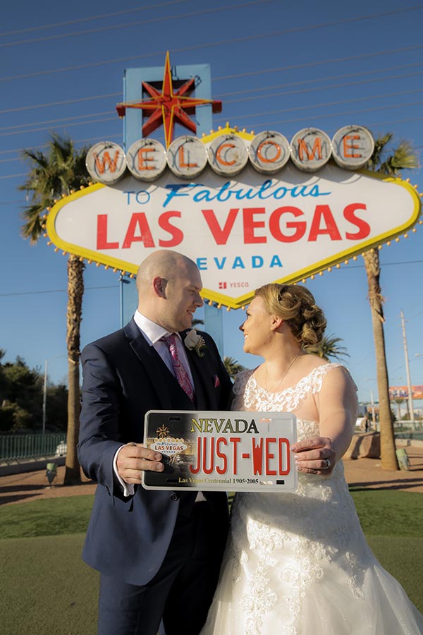 Las Vegas Marriage Licenses | Chapel of the Flowers