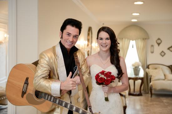 Elvis Helps Couples Say "I Do" at Chapel of the Flowers in Las Vegas