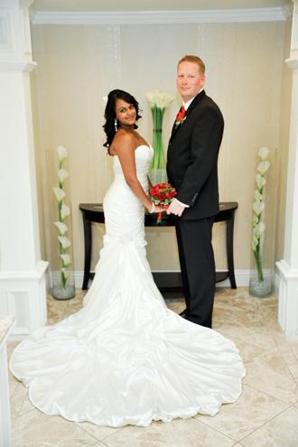 Las Vegas Wedding Ceremony at Chapel of the Flowers
