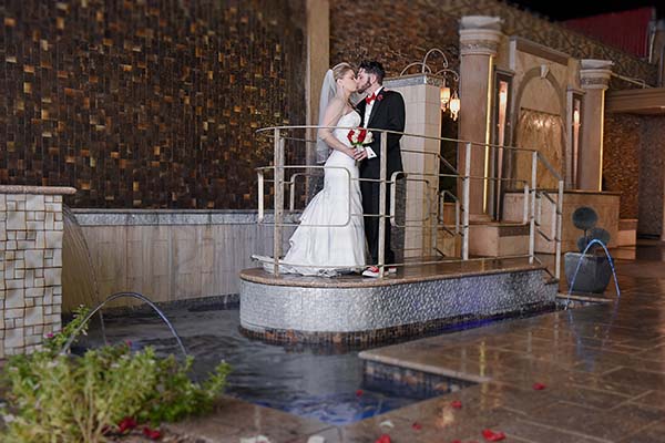 Wedding Photography by Chapel of the Flowers :: Photo of the Month Finalist