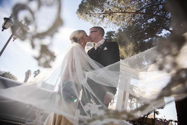 Winner of Chapel of the Flowers November Photo of the Month :: Wedding Photography :: Las Vegas Weddings