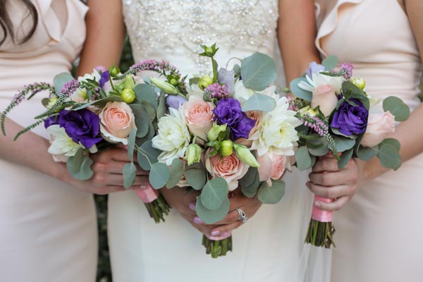 Wedding Flower Ideas | Bridemaids Bouquets for Spring Weddings