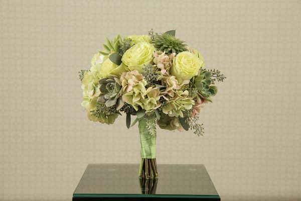 Wedding Flower Ideas | Bridal Bouquet Ideas | Green Succulent Bouquet